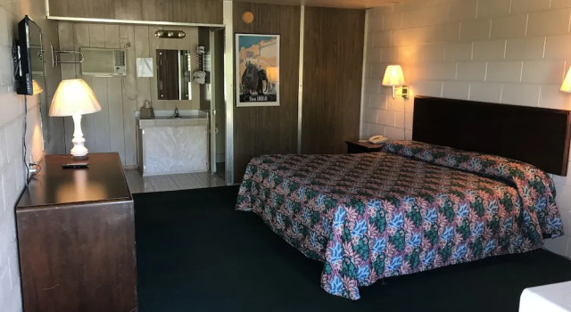 Номер Standard Budget Lakeview Inn