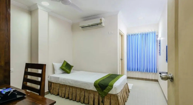 Treebo Royal Inn Trivandrum, Book Hotel Mysore Bangalore