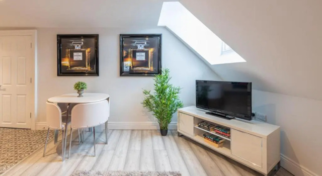 Diamond House Apartments, Забронировать Апартаменты/квартира Апартаменты Лондондерри, рядом с Крафт-виллидж, Апартаменты/квартира