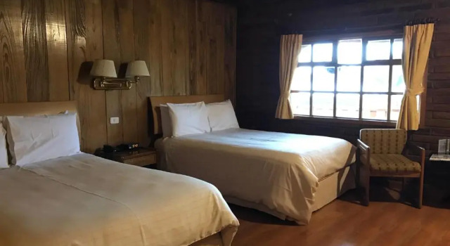 Шале Superior Puertolago Country Inn & Resort
