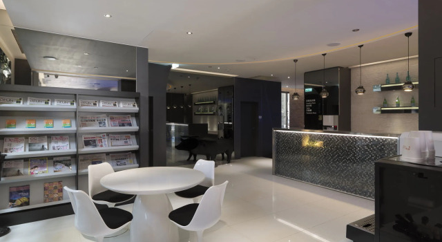 CityInn Hotel Plus (Taichung Station Branch), Varaa Hotelli Taichung Kiina, lähellä Miyahara Dessert Store
