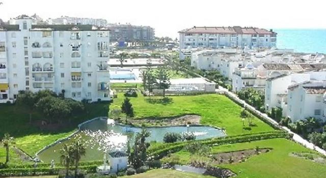 Апартаменты Apto. Urbanización Laguna Beach, 1ª línea de playa
