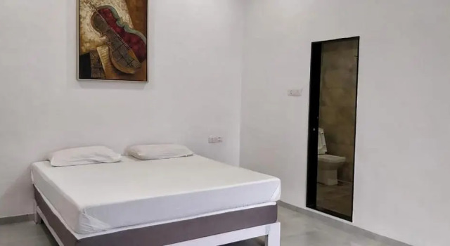 Villa 406, Dr Wade with Private Pool and Gazebo in Royal Palms Mumbai, Забронировать Вилла Отели штата Махараштры с бассейном, Бассейн