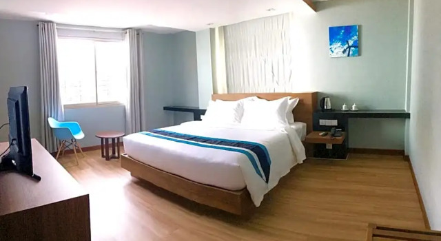 Camera Standard Hotel Azure