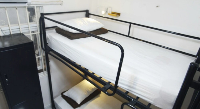 6feet Hostel, Забронировать Хостел Хошимин провинция Хошимин, рядом с Парк Тао Дан