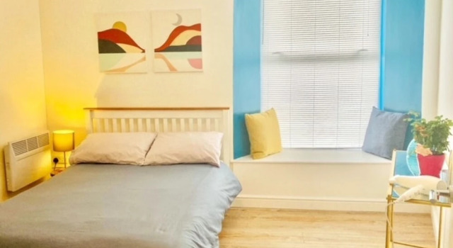 Stunning Renovated & Spacious 2 BR - 100m to Beach, Varaa Lomakoti The Havens Glamorgan, lähellä Broad Haven Beach