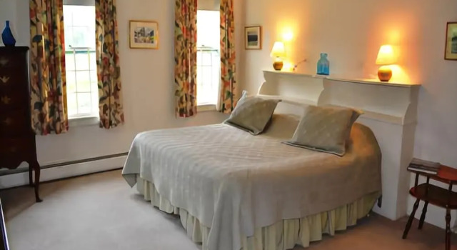 Whereaway - One Bedroom Home, Забронировать Отель Отели Мэна с парковкой, Парковка