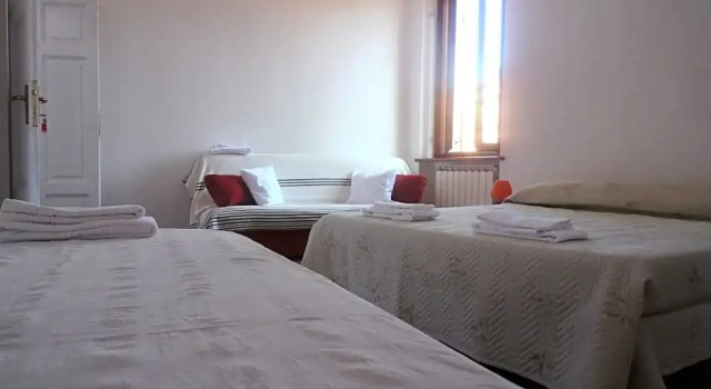 Stay in Verona Center