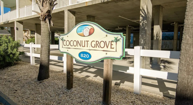 Вилла с балконом Coconut Grove 403 Villa Villa 5