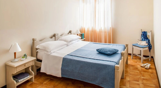 Borgo Della Rovere E6/12, Забронировать Апартаменты/квартира Отели в центре Сан-Бартоломео-аль-Маре, в центре