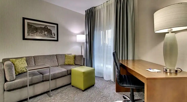 Люкс Best Western Plus Boston Hotel