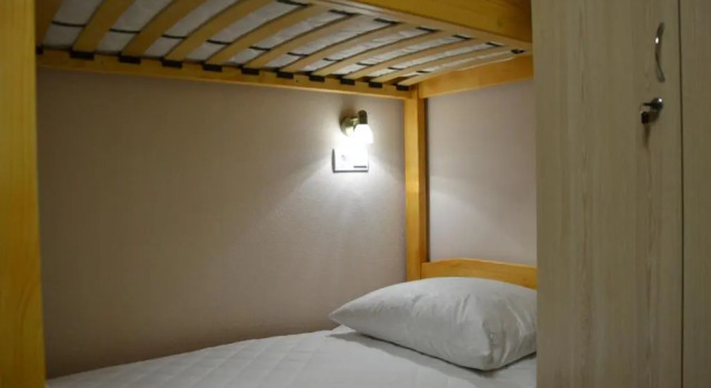 Кровать в общем номере (женский номер) Hostel VShokoladi