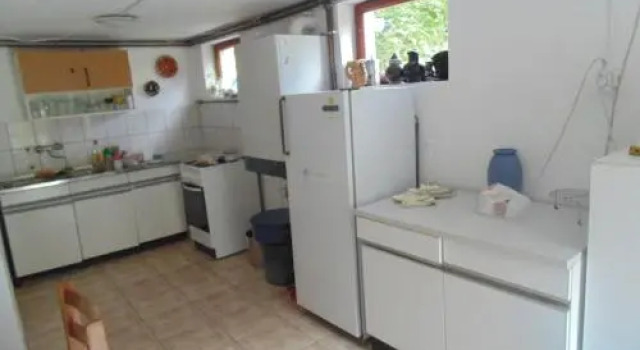 Huta Vendégház, Забронировать Отель Пальхаза 