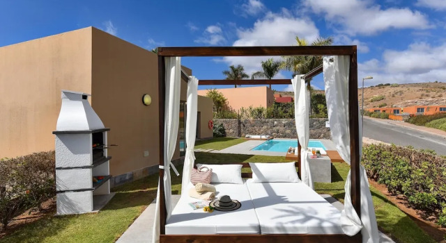 Salobre Golf Villas - Holiday Rental Par 4 - 24, Prenota Casa vacanze Hotel a Gran Canaria con piscina, Piscina