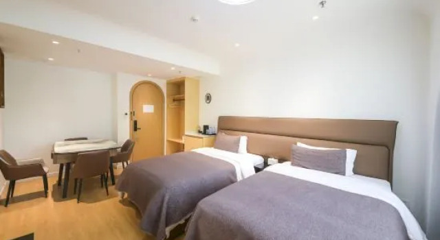 Люкс Longmai Holiday Hotel (Ulan Butong Grassland Branch)