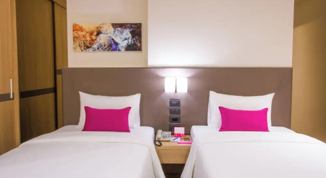 Двухместная студия с балконом Pacific Park Hotel