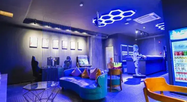 G Joyful GAME E-Sports Hotel (Jinma Bijifang Milesi Subway Station), Rezerwuj Hotel Hotele w Kunming z parkingiem, Parking