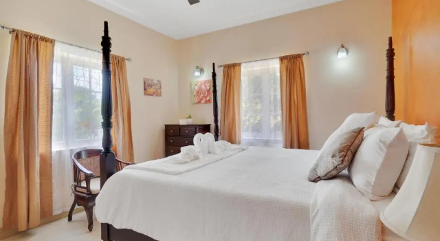 Люкс с 2 комнатами Mandela Court Suites Grenada