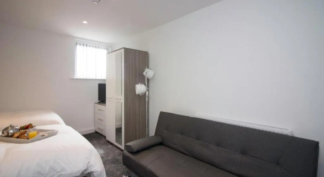 Select Train Station Suites, Забронировать Отель Отели Донкастер с парковкой, рядом с Музей и художественная галерея Донкастера, Парковка