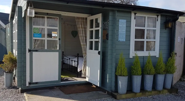 The Little Hide - Adult Only Camping Pods, Varaa Leirintäalue Telttailu ja glamping kohteessa Yorkshire Moors, Leirintäalue
