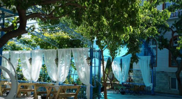 Yilan• Central Asia-Europe-Africa Ring Youth Hostel, Book Hostel Cheap Hotels in Xinjiang