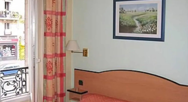 Четырёхместный номер Standard Hotel Ferney République