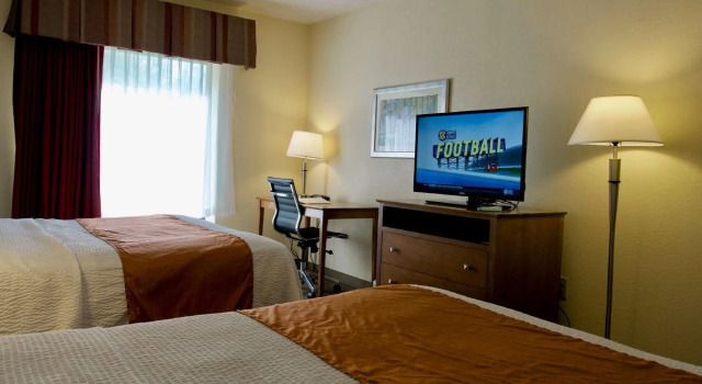 Четырёхместный люкс Best Western Thunderbird Motel