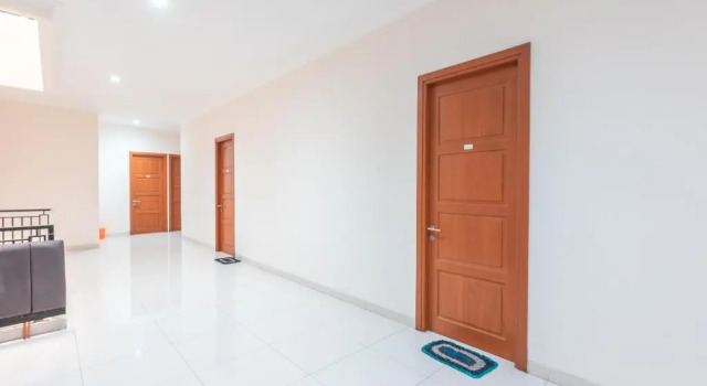 RedDoorz near Universitas Esa Unggul Bekasi Harapan Indah, Réserver Hôtel Hôtels à Bekasi avec petit-déjeuner, Petit-déjeuner