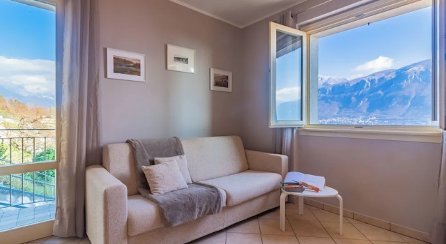 Апартаменты с видом на озеро Cascine Apartments by Wonderful Italy