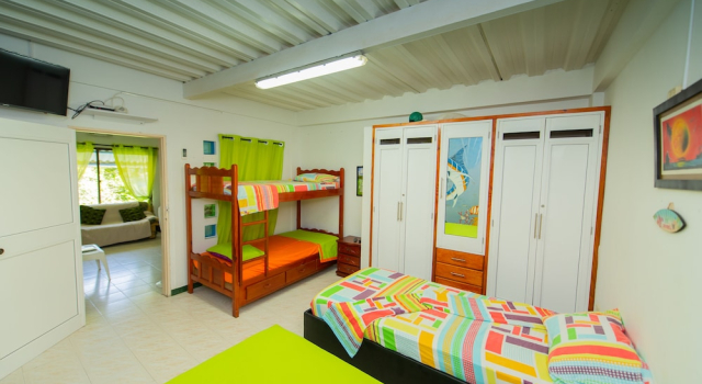Семейные апартаменты Apartamentos Turisticos El Conquistador
