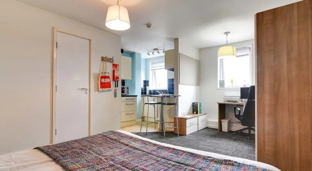 Axo Islington London