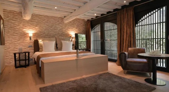Люкс Deluxe Hôtel Le Manoir