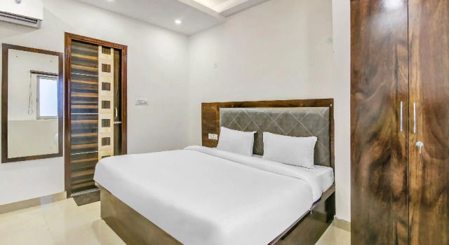 Collection O 81746 Mohan Vilas Residency