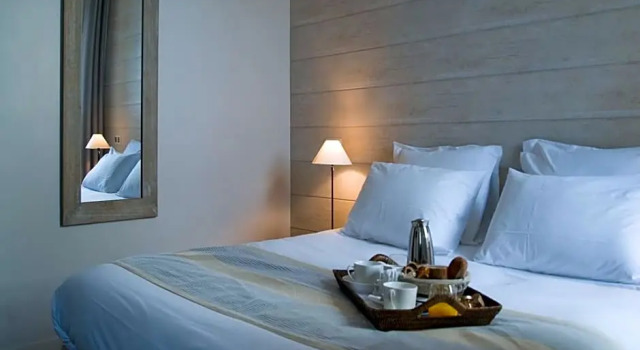 Номер Superior с видом на море Hôtel Les Costans, The Originals Relais