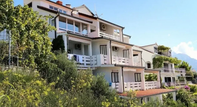 Ivo - sea View - A5, Rezerwuj Hotel Hotele w Split-Dalmatia County z parkingiem, Parking