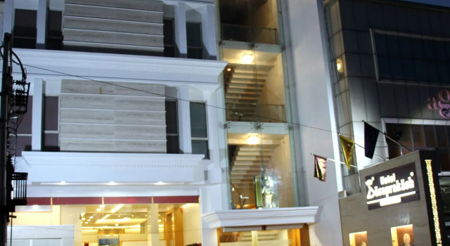 Hotel Dasaprakash, Забронировать Отель Taj Ganj Таджгандж