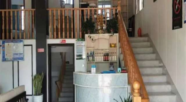 Xinchang Yunqi Small Building House