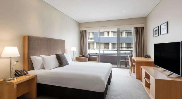 Двухместный номер с видом на бассейн Rydges Resort Hunter Valley