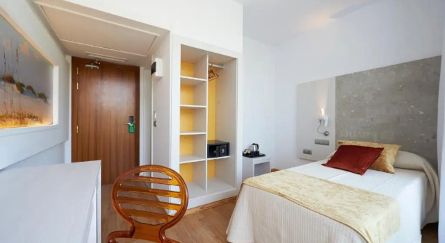 Одноместный номер Standard Hotel Abrat