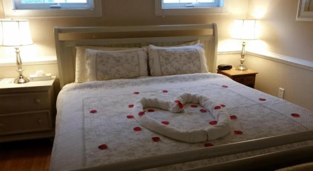 Acorn Hill Lodge and Spa, Buchen Sie Resort Lynchburg Virginia