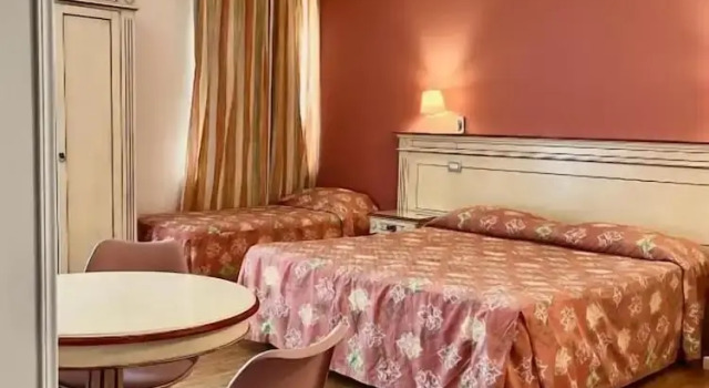 Habitación familiar Estándar Hotel Matteotti