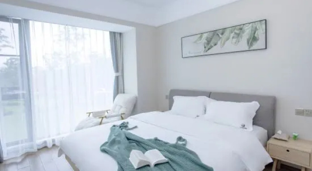 Семейный люкс с 2 комнатами с видом на сад Mercure Yunhu Hotel