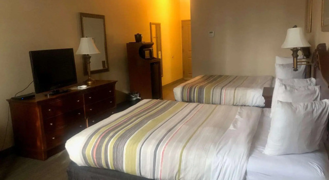 Четырёхместный номер Standard Wingate by Wyndham Waldorf - Washington DC Area