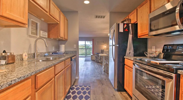Апартаменты 5 Mi to Marvel Cave: Ground-level Branson Apt!