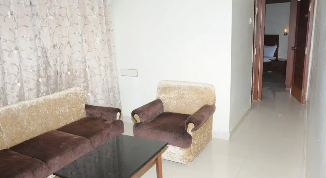 Pavani Residency, Rezerwuj Hotel Hotele w Andhra Pradesh z parkingiem, Parking