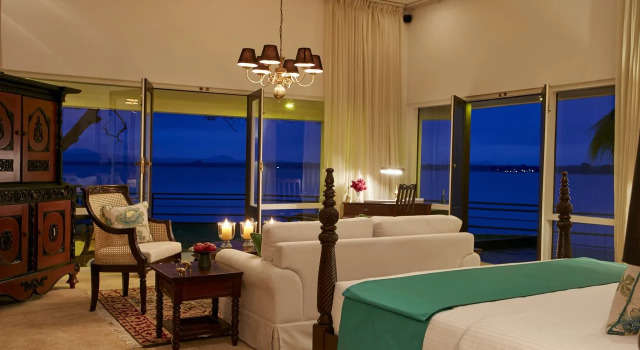 EKHO Lake House Polonnaruwa