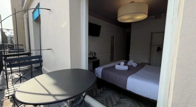 Двухместный номер Standard с балконом Hôtel Gérando