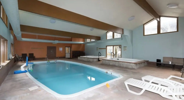 Апартаменты Lake Cliffe #108, Building F