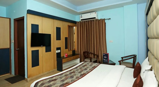 OYO 2667 Hotel Kolam, Rezervovat Hotel  