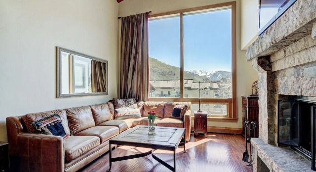 Premier Mountainside 2 BR Condo at Lodge at Vail by RedAwning - Save 20% on 7+ Nights, Забронировать Отель Отели Вейл с парковкой, Парковка
